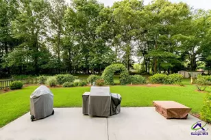 410 Redding Dr, Kathleen, GA 31047 - Photo 4