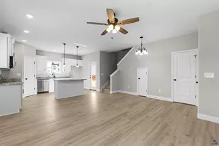 236 Beau Claire Cir, Byron, GA 31008 - Photo 14