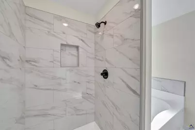 121 Early Drive, Byron, GA 31008 - Photo 24