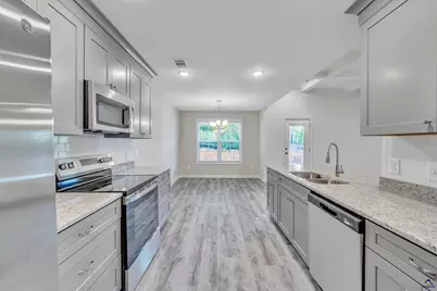 113 Early Drive, Byron, GA 31008 - Photo 12