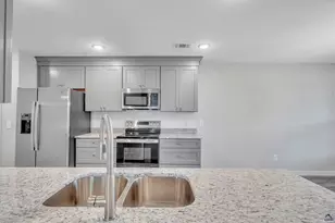 113 Early Dr, Byron, GA 31008 - Photo 8