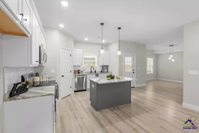 312 Beau Claire Circle, Byron, GA 31008 - Photo 6