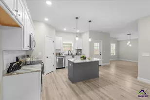 312 Beau Claire Cir, Byron, GA 31008 - Photo 6