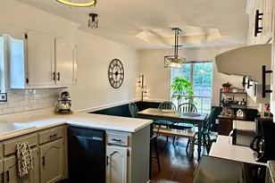 205 Bowen Dr, Warner Robins, GA 31088 - Photo 8