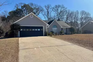 205 Bowen Dr, Warner Robins, GA 31088 - Photo 2