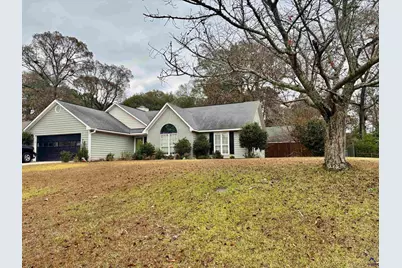 205 Bowen Drive, Warner Robins, GA 31088 - Photo 2