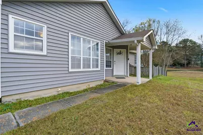 201 Bayside Drive, Warner Robins, GA 31088 - Photo 4