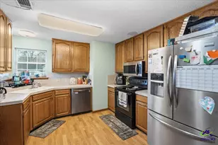 201 Bayside Dr, Warner Robins, GA 31088 - Photo 20