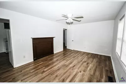 311 Arnold Blvd, Warner Robins, GA 31093 - Photo 2