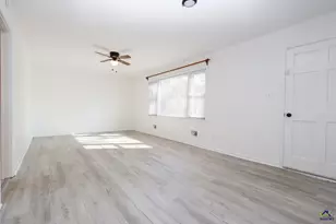 105 Larryton Dr, Cochran, GA 31014 - Photo 6