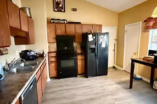 212 Dunmurry Pl, Warner Robins, GA 31093 - Photo 10