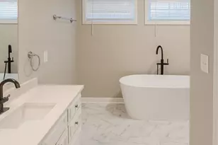 102 Arbour Ct, Warner Robins, GA 31088 - Photo 2