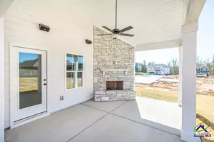 126 Maisie Wy, Bonaire, GA 31005 - Photo 2