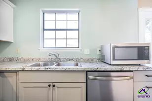 107 Melody Ln, Warner Robins, GA 31088 - Photo 10