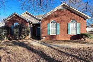 105 Park Ln, Warner Robins, GA 31093 - Photo 2