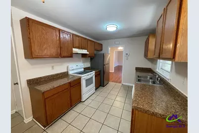 107 Springdale Drive, Warner Robins, GA 31088 - Photo 8