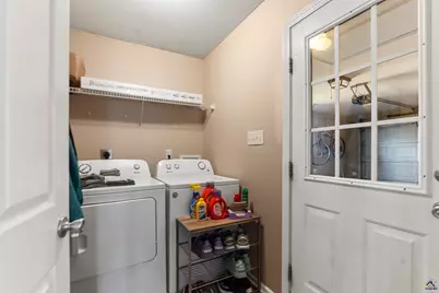 221 Wembley Drive, Warner Robins, GA 31088 - Photo 22