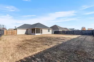 221 Wembley Dr, Warner Robins, GA 31088 - Photo 42