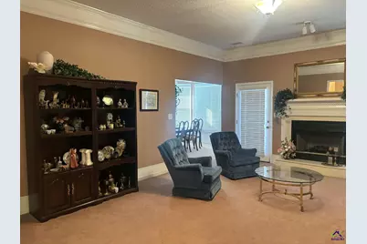 107 Deerwood Drive, Warner Robins, GA 31088 - Photo 4