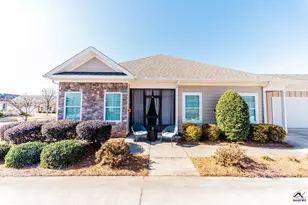 109 Sasanqua Dr, Warner Robins, GA 31088 - Photo 2