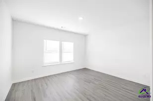 118 Bulloch Ct, Byron, GA 31008 - Photo 2