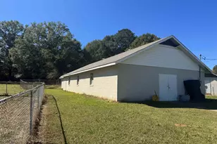 860 Indian Springs Dr, Forsyth, GA 31029 - Photo 6