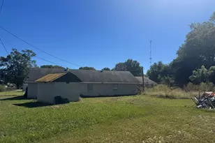 860 Indian Springs Dr, Forsyth, GA 31029 - Photo 8