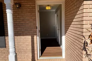 1716 Green Streets, Warner Robins, GA 31093 - Photo 6