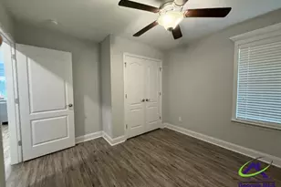 422 Lamplight Dr, Byron, GA 31008 - Photo 4