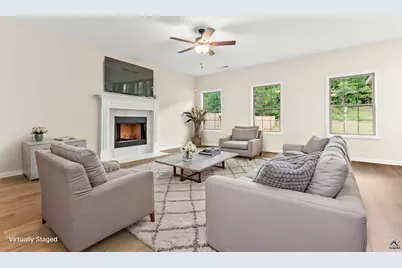 402 Baxter Drive, Kathleen, GA 31047 - Photo 4