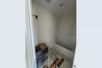 202 Farmland Circle, Perry, GA 31069 - Photo 10