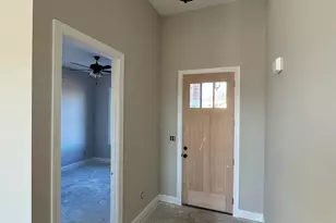 204 Farmland Circle, Perry, GA 31069 - Photo 6