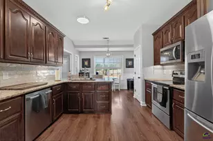 200 Wavertree Dr, Warner Robins, GA 31088 - Photo 22