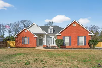200 Wavertree Drive, Warner Robins, GA 31088 - Photo 1