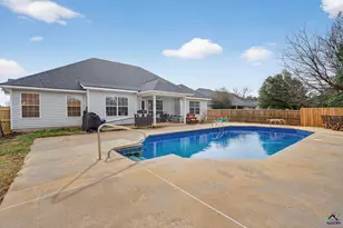 200 Wavertree Dr, Warner Robins, GA 31088 - Photo 48