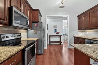 200 Wavertree Drive, Warner Robins, GA 31088 - Photo 20