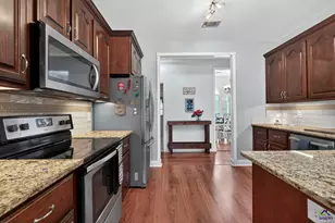 200 Wavertree Dr, Warner Robins, GA 31088 - Photo 20