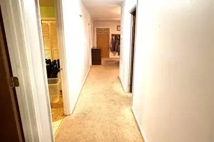 290 W Valley Dr, Fort Valley, GA 31030 - Photo 6