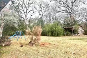 290 W Valley Dr, Fort Valley, GA 31030 - Photo 14