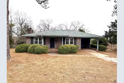 290 W Valley Drive, Fort Valley, GA 31030 - Photo 1