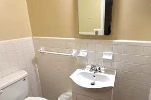 290 W Valley Dr, Fort Valley, GA 31030 - Photo 8