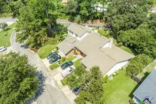 103 Leisure Lake Ct, Warner Robins, GA 31088 - Photo 2