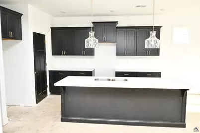 105 Early Drive, Byron, GA 31008 - Photo 2