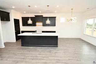 105 Early Dr, Byron, GA 31008 - Photo 14