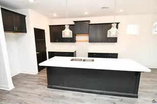 105 Early Dr, Byron, GA 31008 - Photo 4