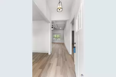 126 Early Drive, Byron, GA 31008 - Photo 6