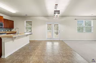 204 Flowing Meadows Dr, Kathleen, GA 31047 - Photo 16