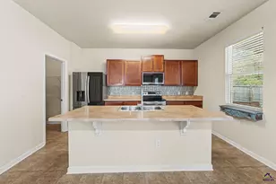 204 Flowing Meadows Dr, Kathleen, GA 31047 - Photo 10