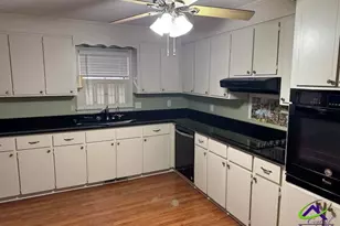 309 N Pleasant Hill, Warner Robins, GA 31093 - Photo 2