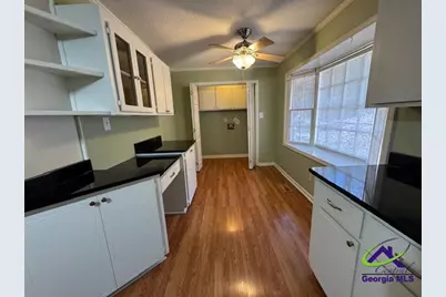 309 N Pleasant Hill, Warner Robins, GA 31093 - Photo 4